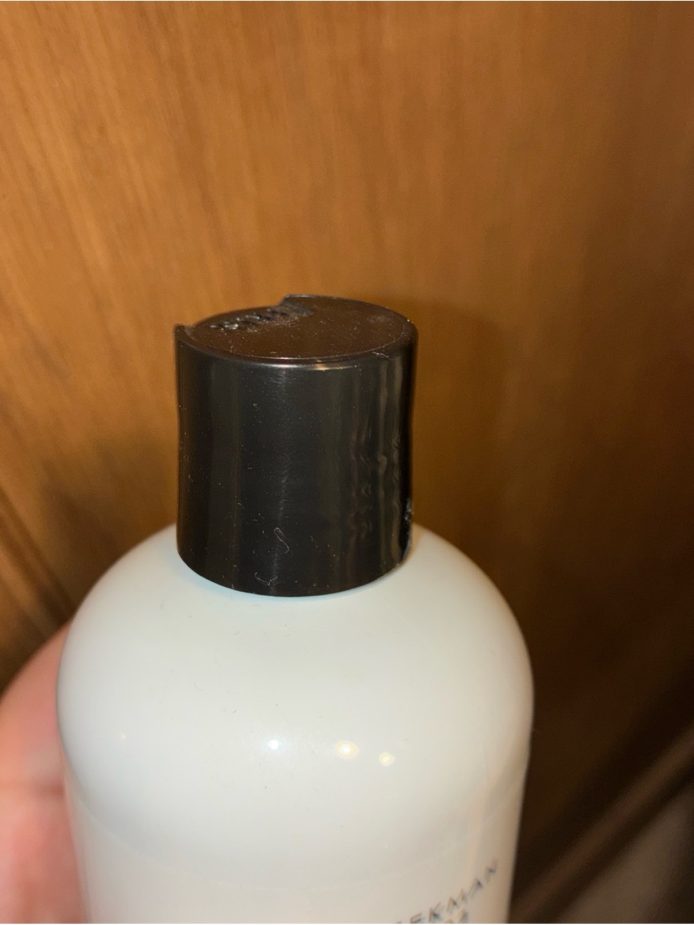 Beekman 1802 Rose Apothecary Body Milk - White with Black Cap - Picture 2 of 7
